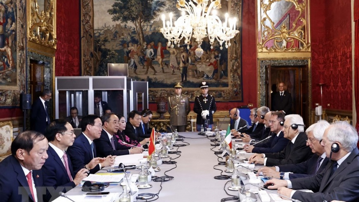 Vietnam, Italy examine ways to further strengthen strategic partnership